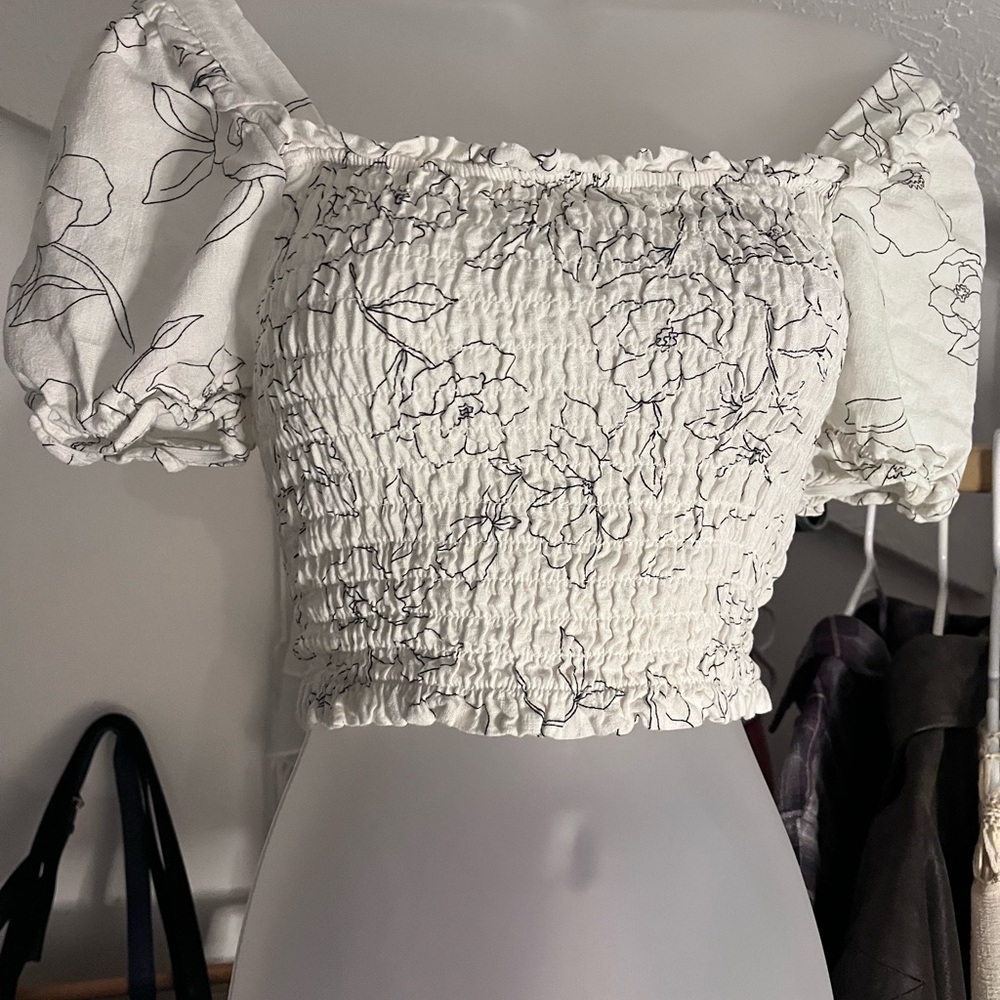 Monteau White Floral Smocked Blouse